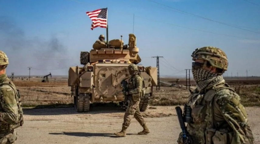 أمريكا تنقل مدرعات عسكرية من سوريا إلى العراق