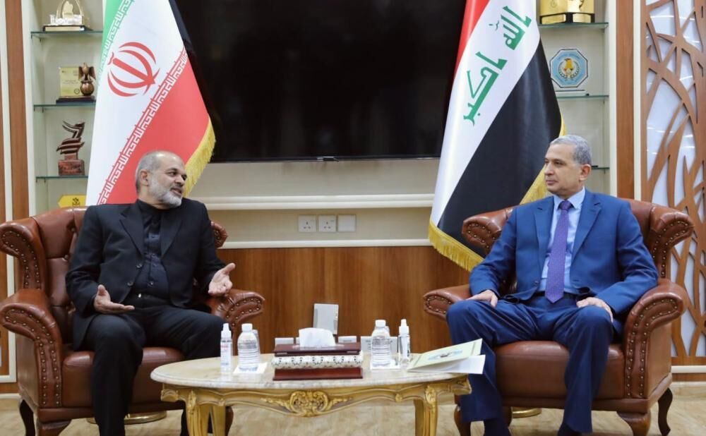 العراق يرحب باقتراح ايران لتسهيل حركة زوار الاربعين