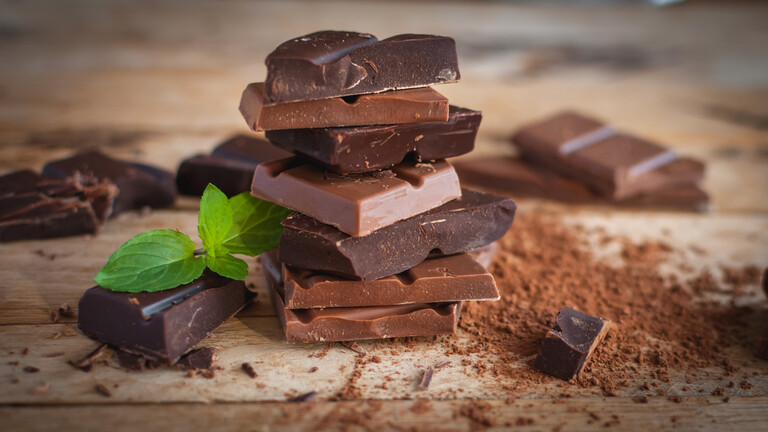 نوع من الشوكولاتة يمكن أن يخفض مستويات السكر في الدم خلال "دقائق"!