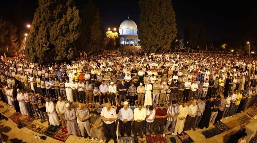 حماس تشيد بمشاركة الشعب الفلسطيني الواسعة في "الفجر العظيم"