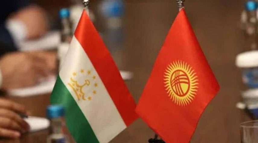 طاجيكستان وقرغيزستان توقعان بروتوكولاً لإنهاء النزاع الحدودي