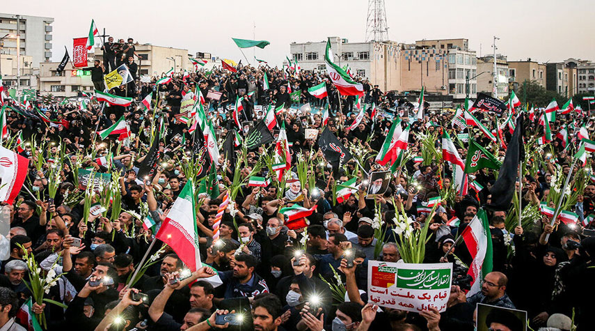 مسيرات مليونية في أرجاء ايران تنديدا باعمال الشغب