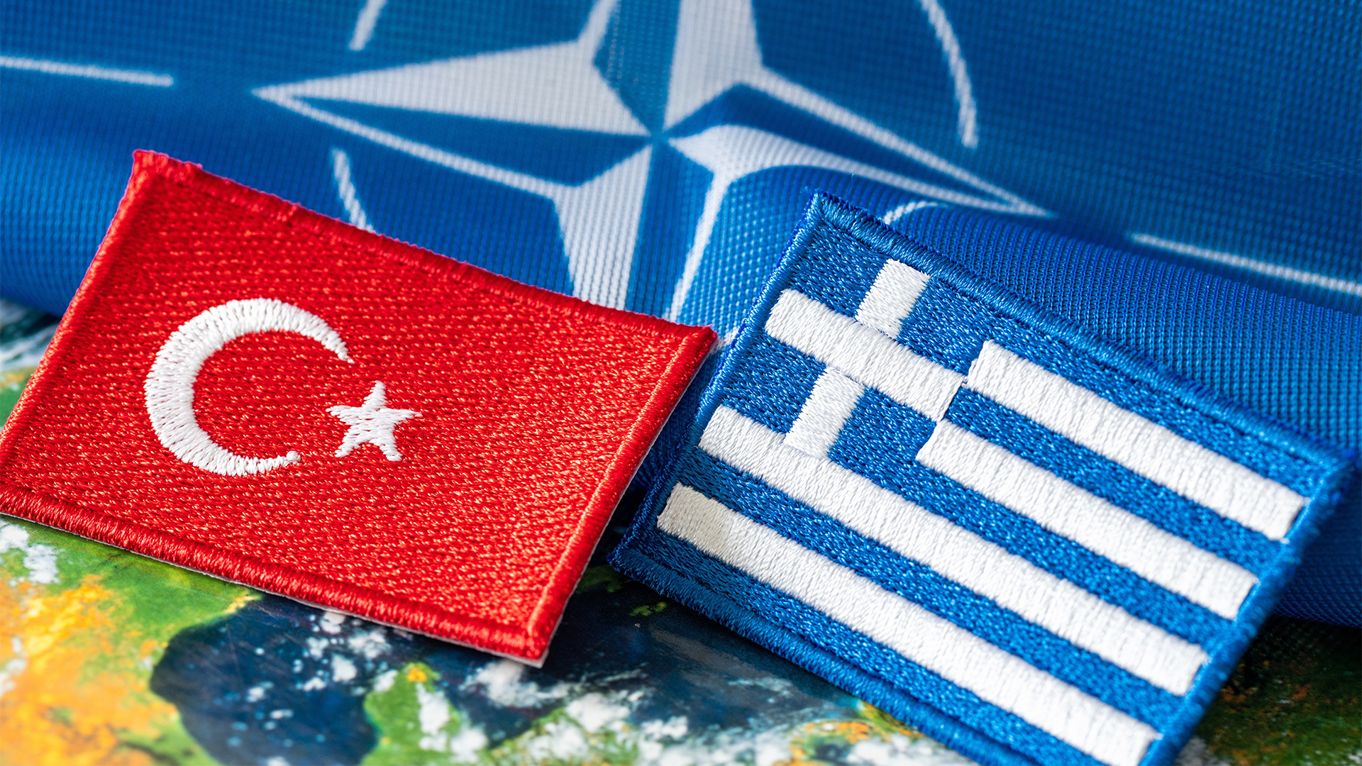 البنتاغون يدعو تركيا واليونان للحوار ووقف التصعيد