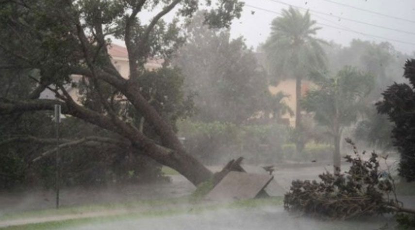 الأسوأ في تاريخ فلوريدا.. إعصار "إيان" يصل كارولاينا الجنوبية
