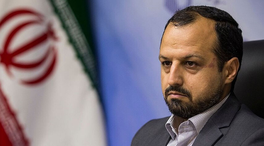 وزير الإقتصاد الإيراني: نعد حزمة لدعم المهن المتضررة من أعمال الشغب الأخيرة