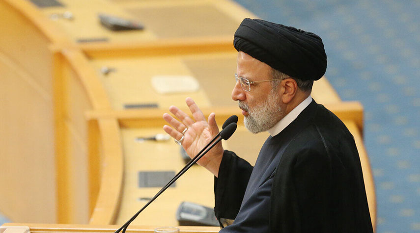 رئيسي: العدو يعمل على وقف مسيرة تقدم إيران