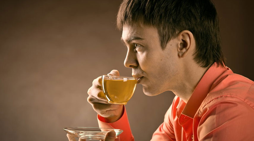 درجة حرارة مشروبك المفضل قد تضاعف 3 مرات خطر الإصابة بسرطان المريء