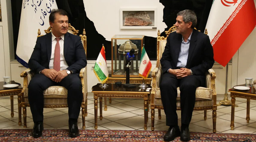 طاجيكستان تبدي رغبتها بالتعاون الطبي مع إيران