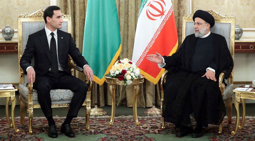 رئيس تركمنستان يعزي ايران حكومة وشعبا بحادث شيراز