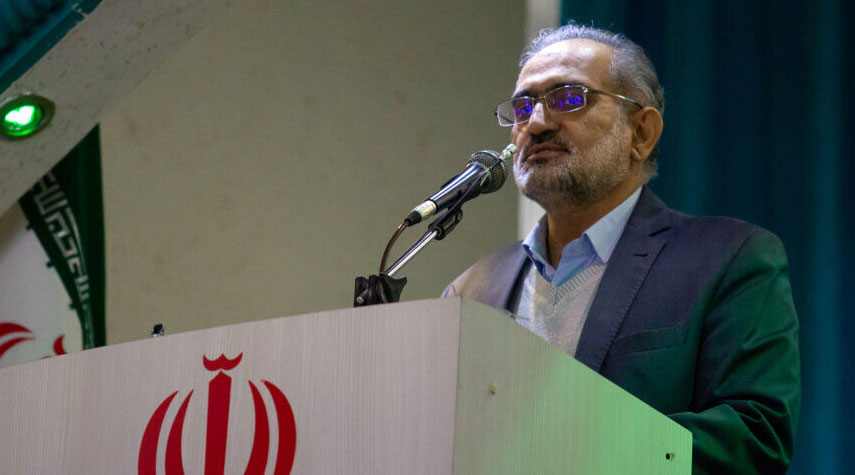 حسيني: نظام الجمهورية الإسلامية الإيرانية هو الوحيد الذي تأسس بالإستفتاء