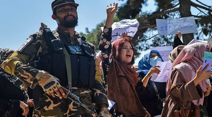طالبان تمنع النساء من دخول المتنزهات في كابول