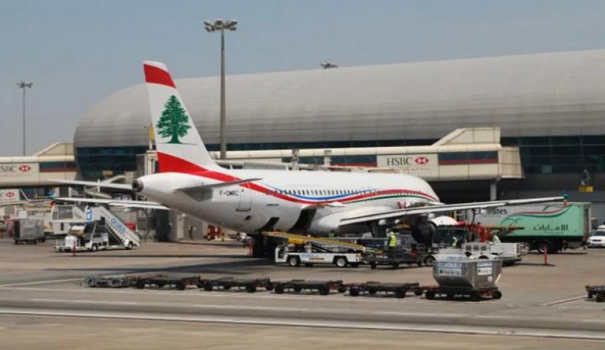 إصابة طائرة ركاب بعيار ناري أثناء هبوطها في مطار بيروت