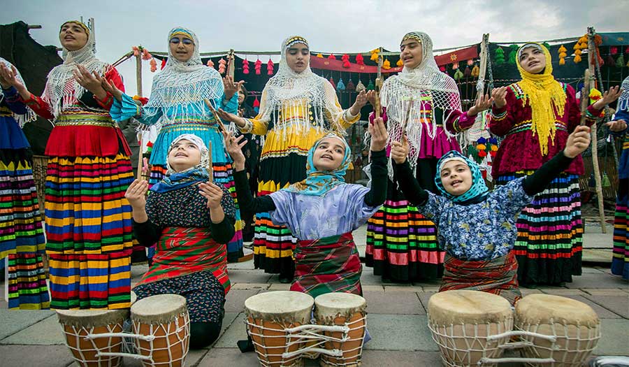 بالصور: المهرجان الثقافي للقوميات في مدينة جرجان 