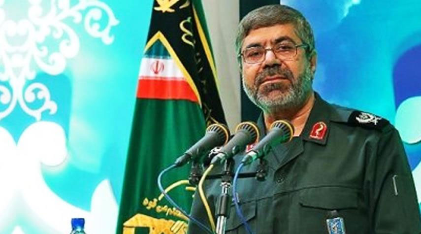 مسؤول عسكري إيراني: قدمنا آلاف الشهداء من أجل انتصار الثورة الإسلامية