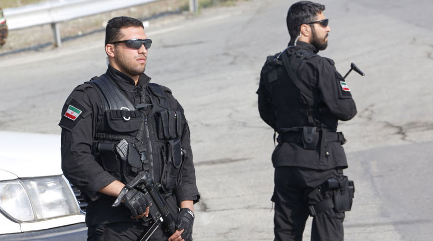 الأمن الإيراني يلقي القبض على خلية إرهابية في سيستان وبلوجستان