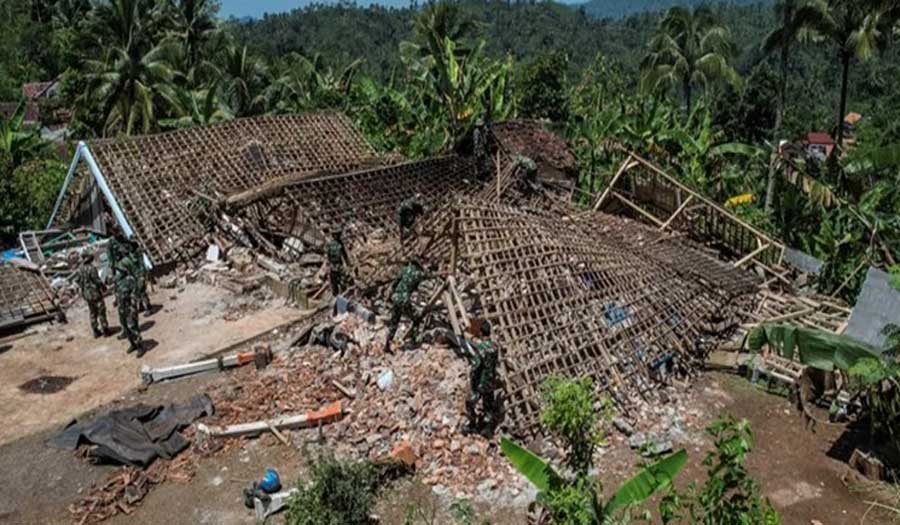 مصرع 46 شخصا ومئات الجرحى في زلزال ضرب إندونيسيا