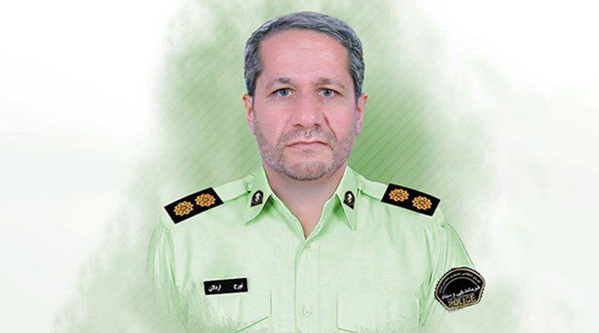 استشهاد ضابط شرطة ايراني على ايدي العناصر المثيرة للشغب