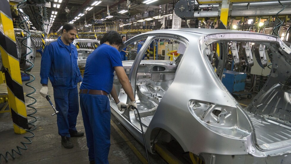 توقيع مذكرة تفاهم بين إيران وروسيا بشأن تصدير السيارات