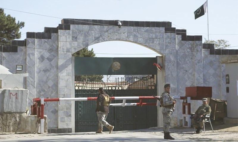 طالبان: باكستان أكدت أنّ الهجوم على سفارتها لن يؤثر في العلاقات