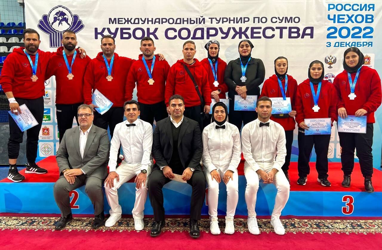 إيران تحرز لقب الوصافة في بطولة مصارعة السومو العالمية 