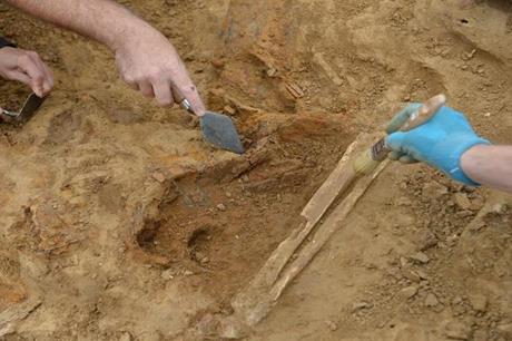 اكتشاف قبر غير عادي عمره 1300 سنة