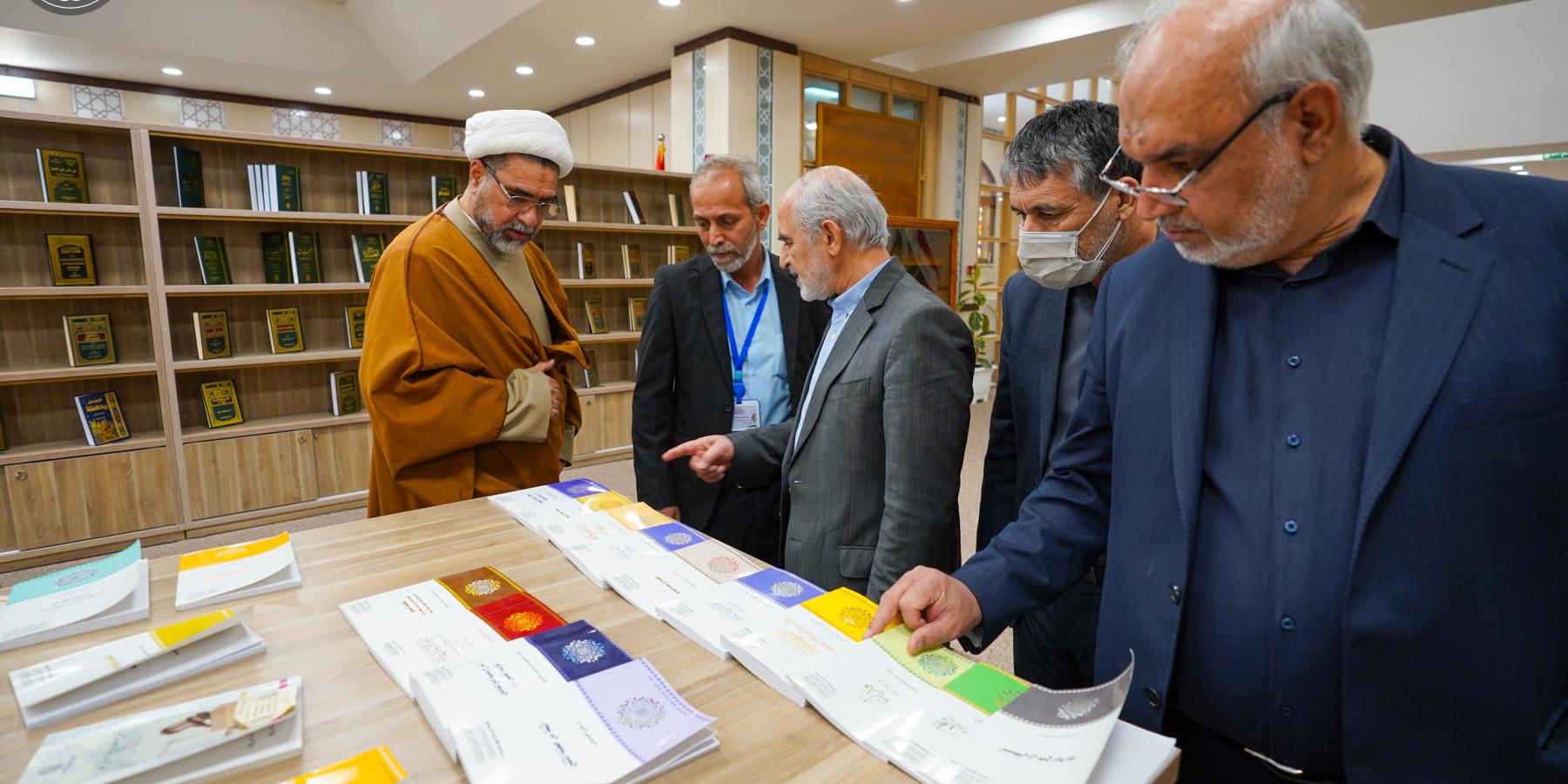 وفد إيراني يزور قسم الشؤون الفكرية والثقافية في العتبة العلوية