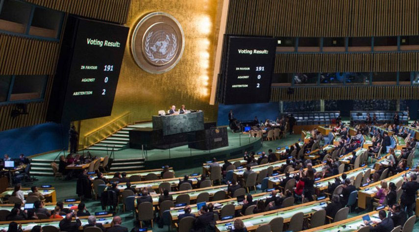 الأمم المتحدة تعتمد بالأغلبية الساحقة قراراً لصالح الشعب الفلسطيني