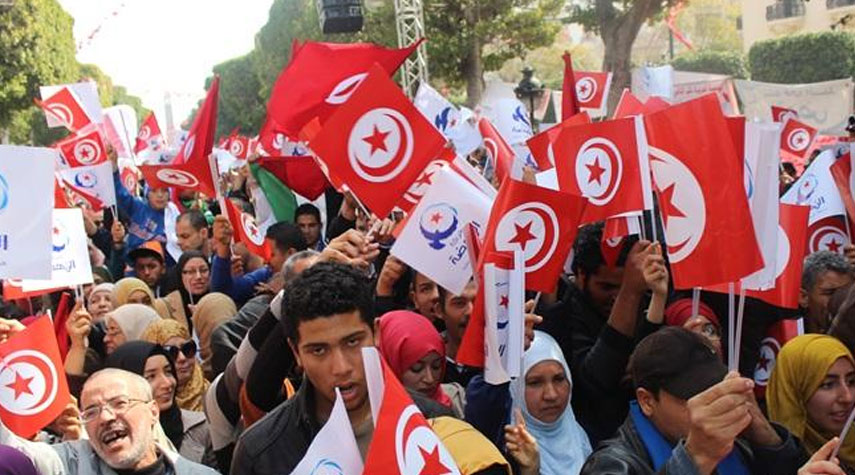 وقفة احتجاجية تنديداً بسجن نائب رئيس حركة النهضة التونسية "علي العريض"