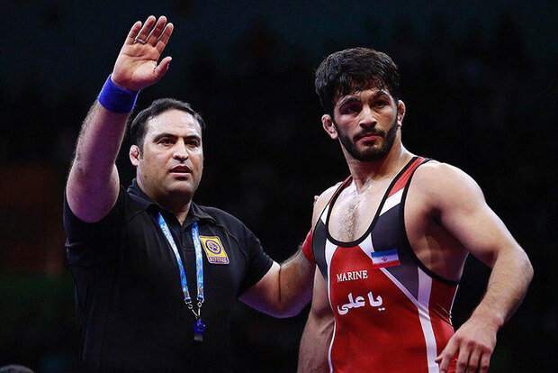 حكام إيرانيون يشاركون في الألعاب الأولمبية للمصارعة