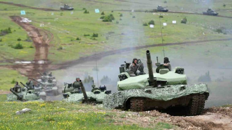 صربيا ترفع حالة تأهب القوات المسلحة في البلاد