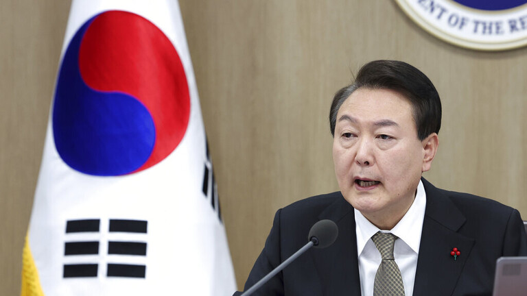 الرئيس الكوري الجنوبي يصدر عفواً عن رئيس أسبق