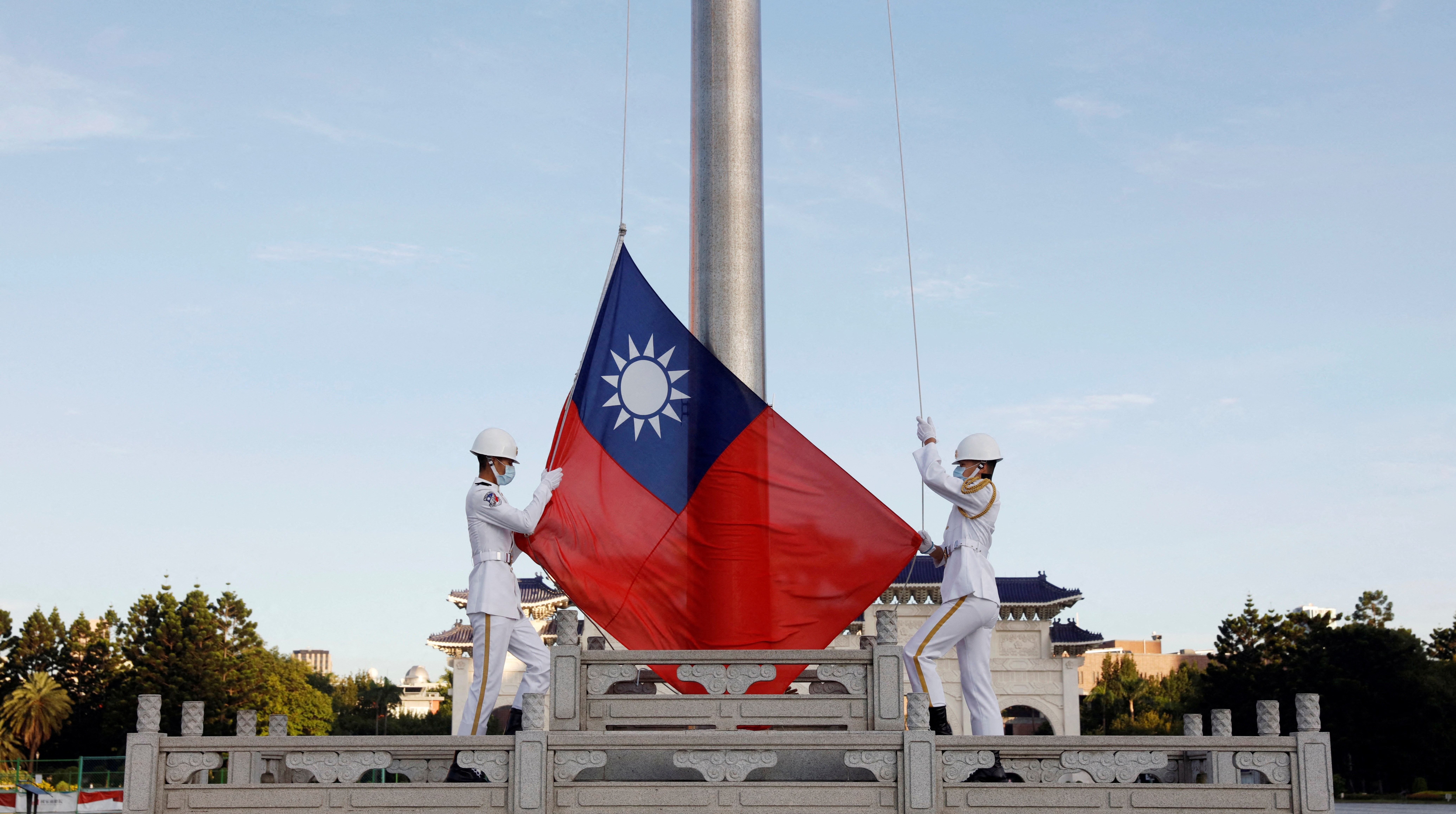 واشنطن تبيع أسلحة بقيمة 180 مليون دولار إلى تايوان