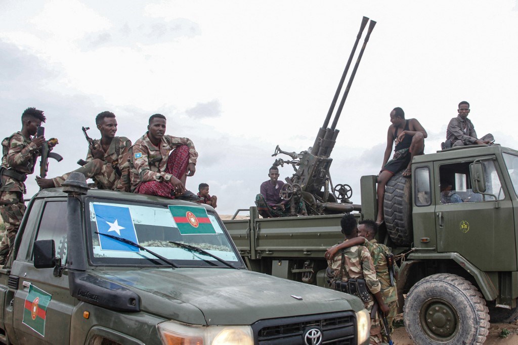الجيش الصومالي يستعيد مدينة استراتيجية من حركة "الشباب"