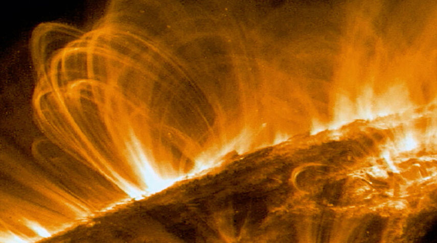 بقعة شمسية ضخمة ومخفية تفجر توهجاً هائلاً من الفئة X