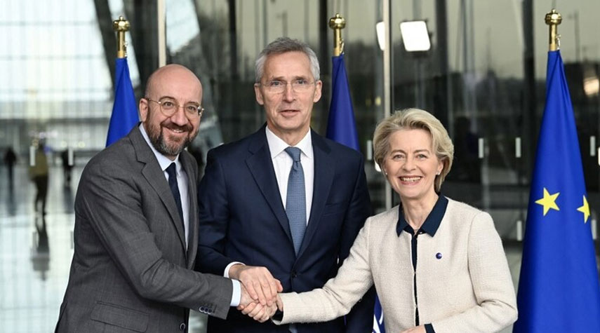 "الناتو" والاتحاد الأوروبي يوقعان اتفاقية للتعاون المشترك