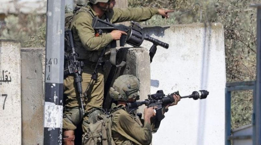 فلسطين المحتلة.. إصابة شاب بجراح خطيرة وتصدي لاقتحامات قوات الاحتلال