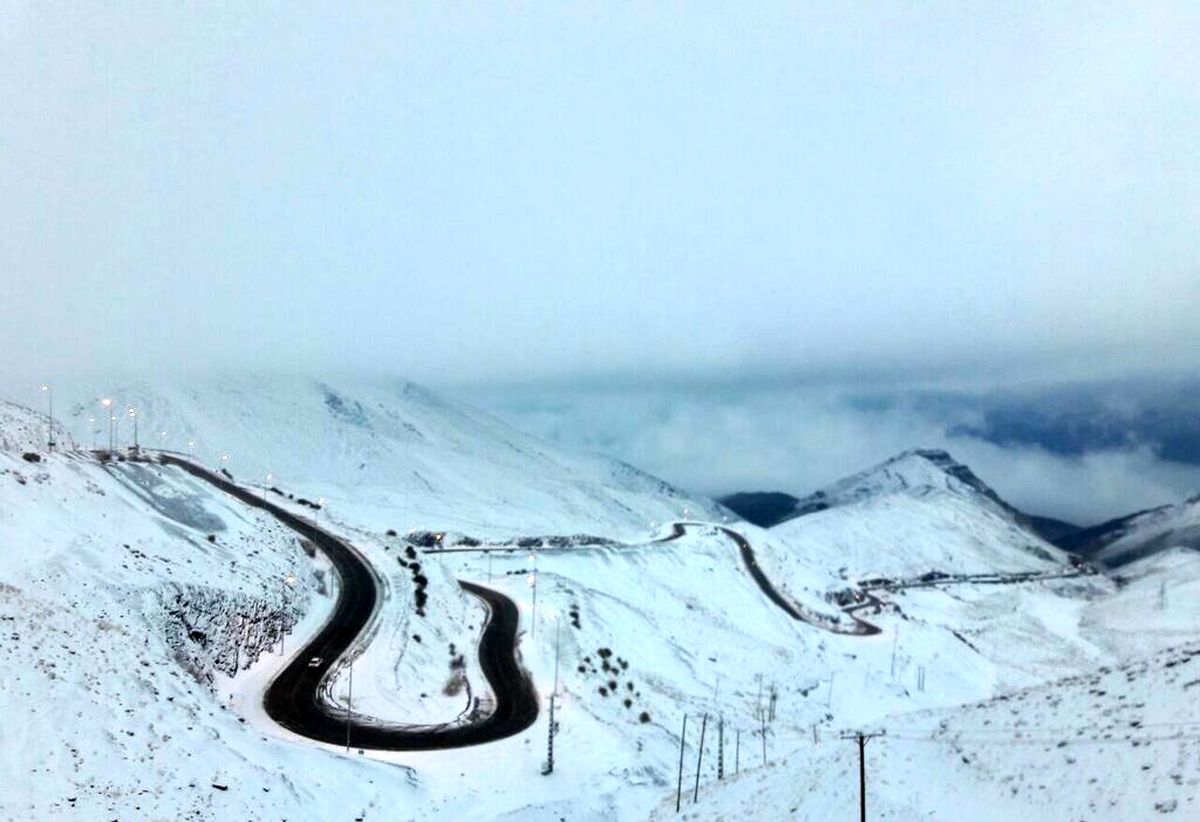بالصور.. جمال الشتاء في مرتفعات "رودبار" شمال إيران