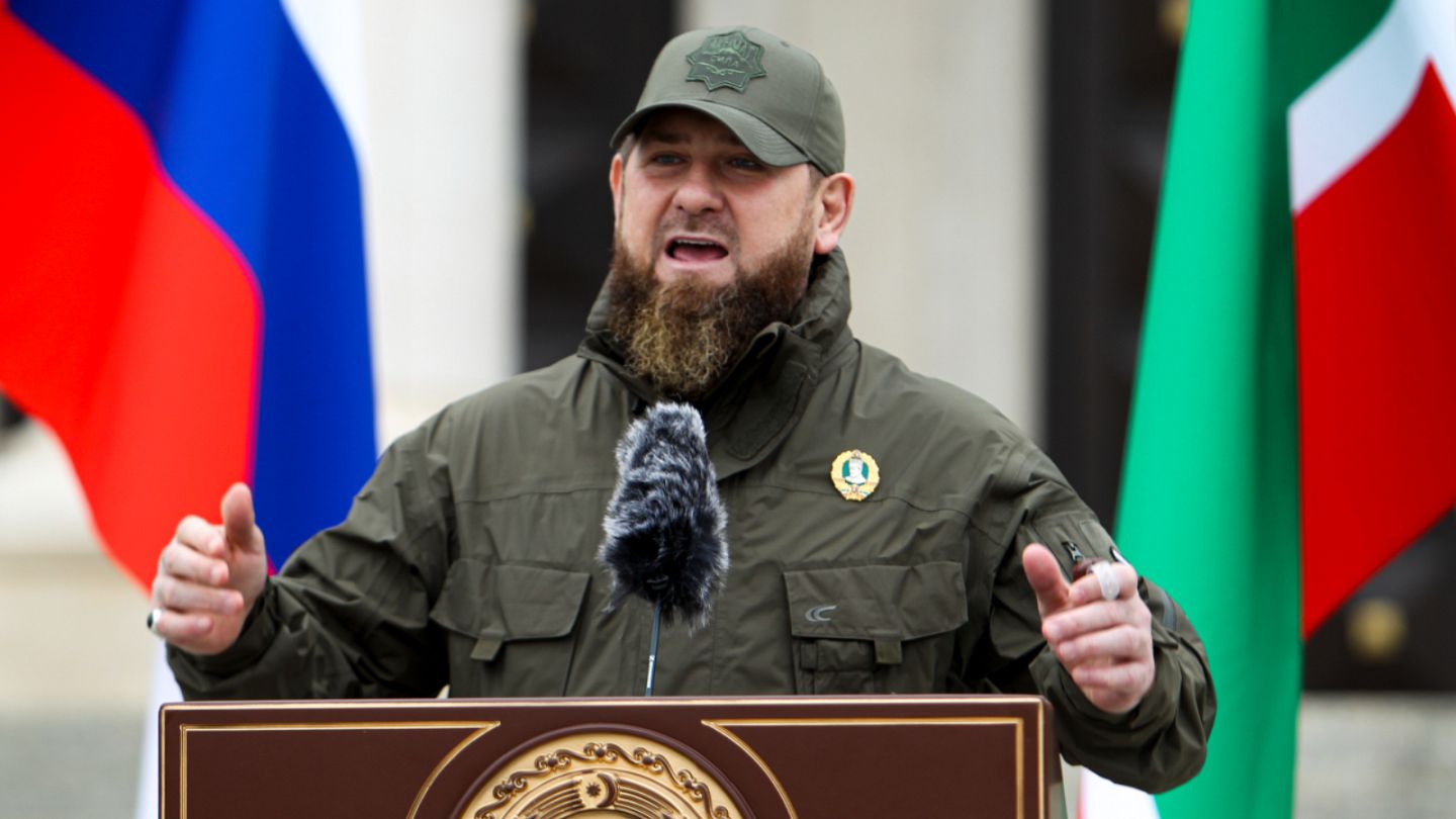 رئيس الشيشان: ما يحدث في أوكرانيا حرب عالمية ثالثة