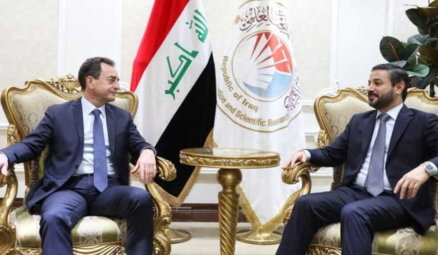 العراق يدعو فرنسا إلى افتتاح فروع جامعاتها على أراضيه