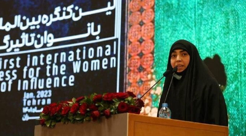 زينب نصر الله: دور المرأة ضد الظلم والاحتلال منقطع النظير