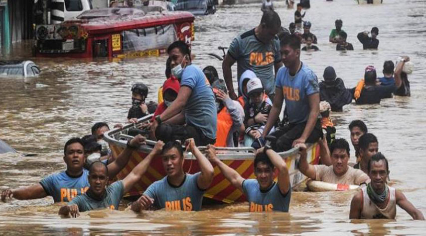 مصرع عشرات الاشخاص جراء الفيضانات في الفلبين