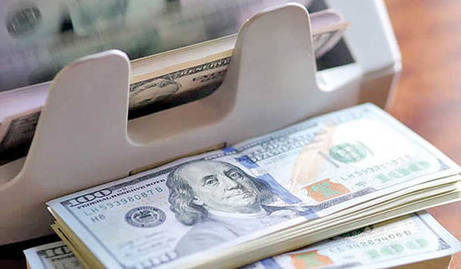 العراق يصدر حزمة قرارات لمواجهة ارتفاع سعر الصرف