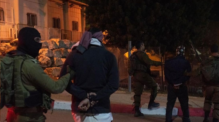 فلسطين المحتلة.. الاحتلال يعتقل 3 فلسطينيين في الضفة الغربية