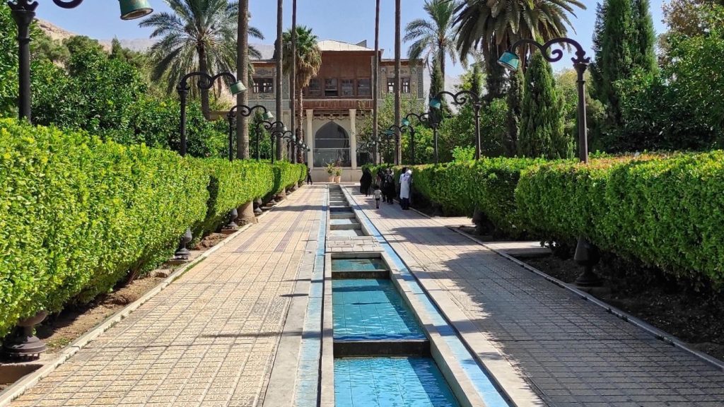 حديقة "دلكشا" التراثية.. أروع الحدائق في إيران