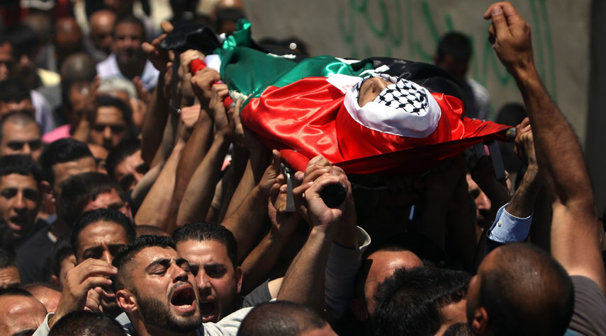 جماهير جنين تشيع جثمان الشهيد الفلسطيني عبد الله قلالوة