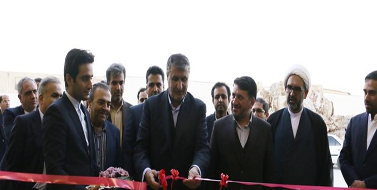 إيران.. افتتاح أول مصنع لإنتاج الورق الخالي من النفايات