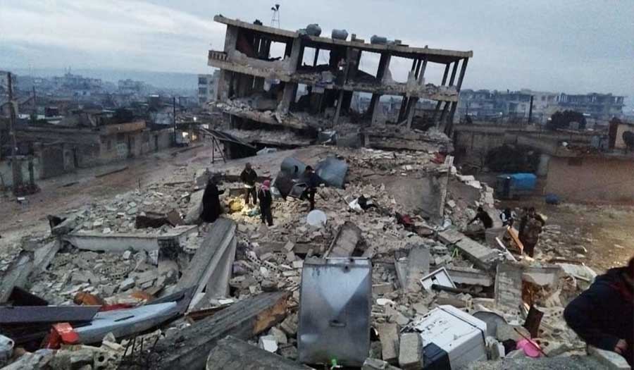 دمشق توجه نداء عالميا للإغاثة.. ارتفاع ضحايا الزلزال الى 911 قتيلا 