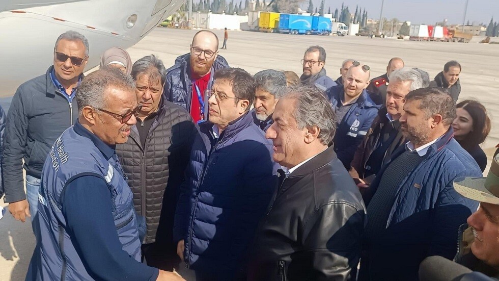 مدير منظمة الصحة العالمية يصل الى مطار حلب