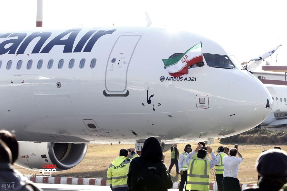بالصور من إيران.. إعادة تأهيل طائرة إيرباص 320