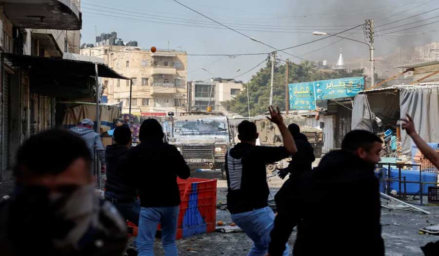 5 شهداء وإصابة العشرات بنيران الاحتلال خلال اقتحام نابلس